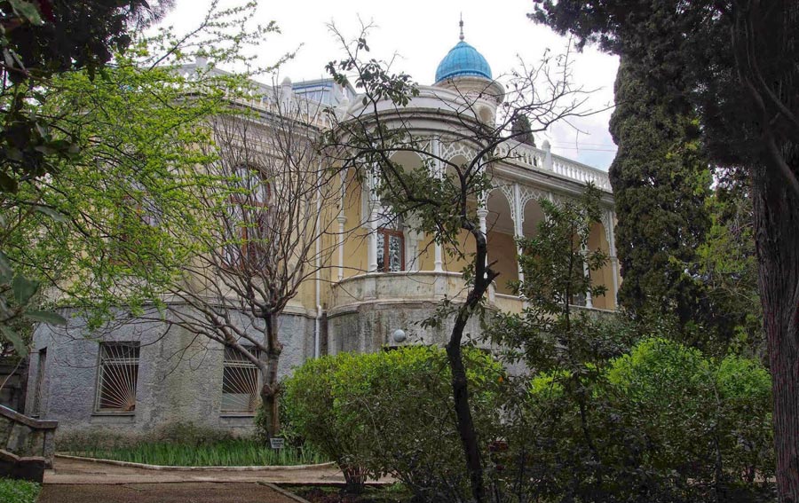дворец эмира бухарского крым
