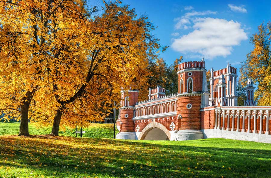Музей-заповедник Царицыно — красивейший дворцово-парковый ансамбль в Москве
