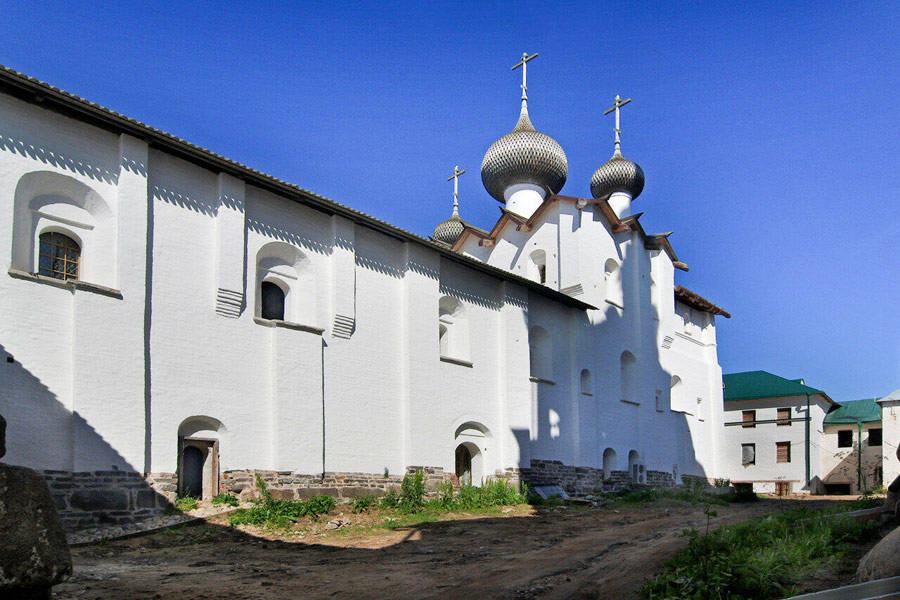 храмы соловецкого монастыря
