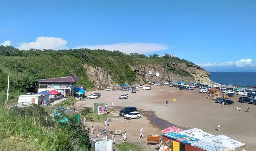 фото стеклянного пляжа во владивостоке